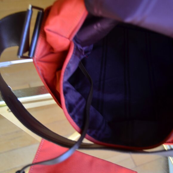 TUMI Large Travel Nylon Bag with Attached Pouch - Picture 15 of 15